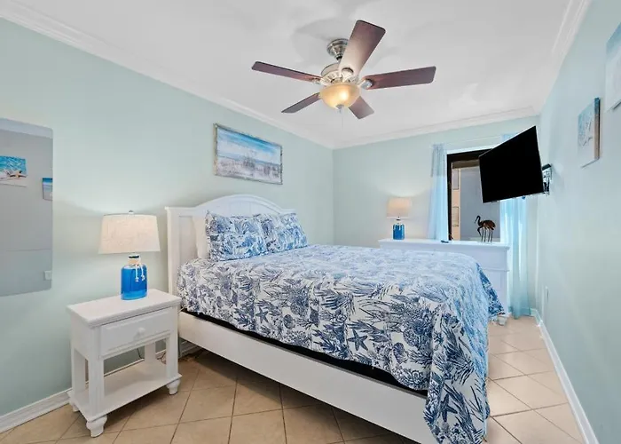 Apartment Island Winds West 280 By Youngs Suncoast *
