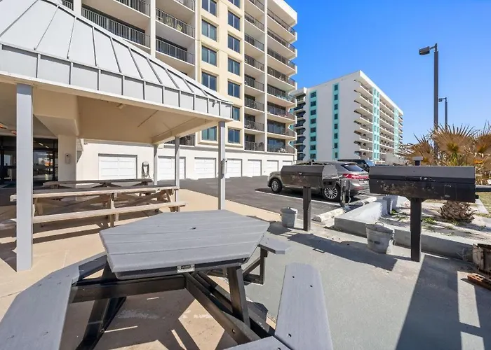 Island Winds West 280 By Youngs Suncoast Gulf Shores
